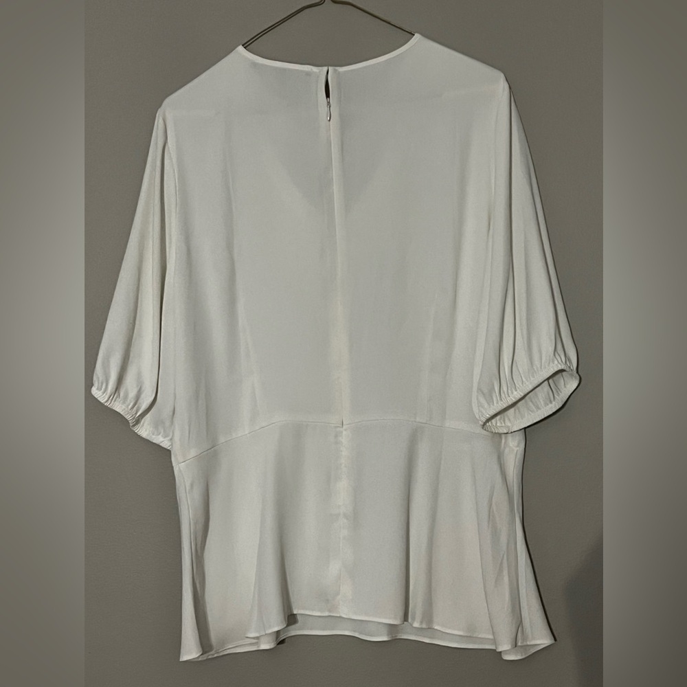 WHBM White blouse size 14 great condition - Picture 2 of 8